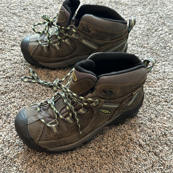 Keen Hiking Boots Women's Targhee II Waterproof Mid nwob - Picture 4 of 6